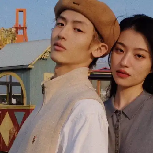 这才是情侣该用的头像