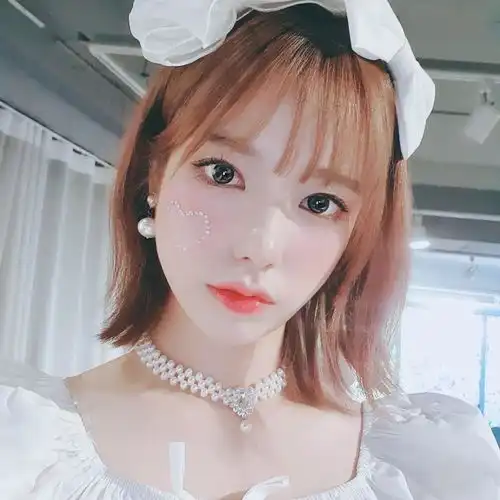 韩国美女coser美图欣赏甜美俏皮迷人灵动