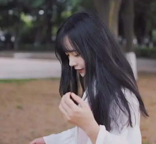 35岁男人的无奈月入4万,仍然支撑不起三个家庭