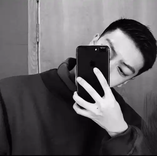 头像霸气超拽黑色系男情