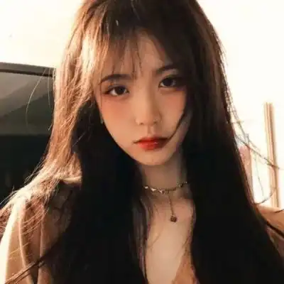 女生头像微丧系真人女头