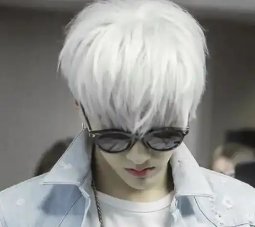 男生发色什么颜色好看