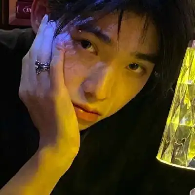 简约头像男生真人系头像