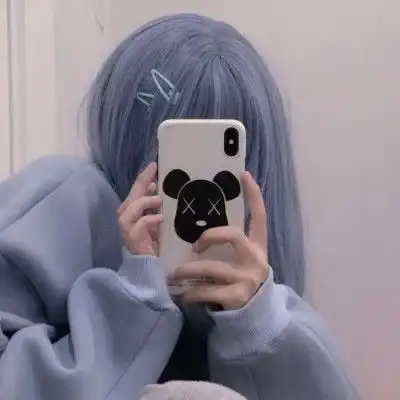 从不在空间发自拍的女生,暴露这3种性格,第三才是宝藏