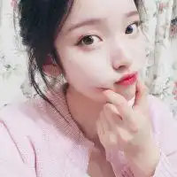 吸引人的女生可爱qq头像