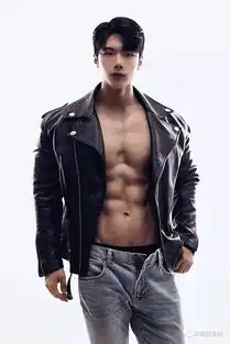 拒绝颓废选择撸铁,188cm型男了解一下