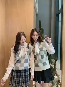 入秋马甲时尚搭配,酷酷的穿搭,展现出完美的你