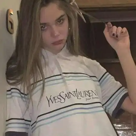 2020精致欧美头像女在眼泪中学会坚强的女人