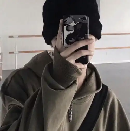 确定恋爱关系后,男生经常做这3件事,丫头要小心你是遇到海王了