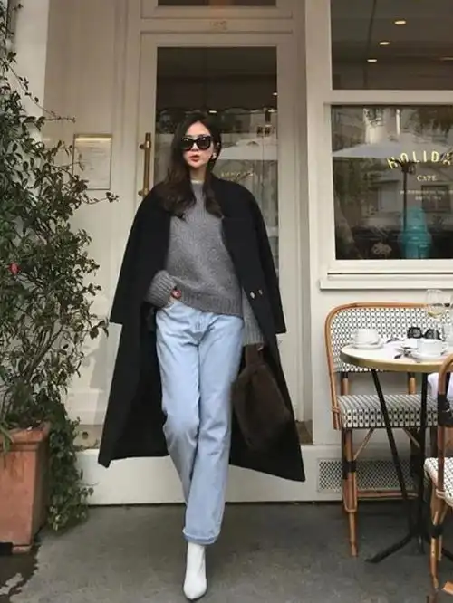 看了许多韩系穿搭,还是这位博主的简约慵懒风最惊艳,不输女神