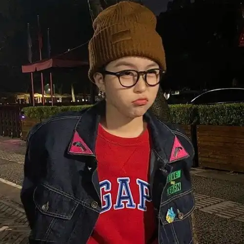 一组会让你喜欢的头像无水印女头男头