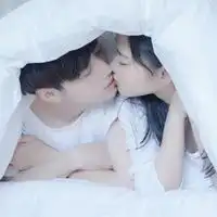 高清双人情头陪伴的初衷就是深爱