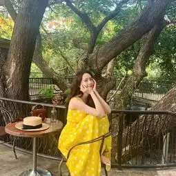 别再穿仙女裙了2019最流行的这条裙子才真美哭了