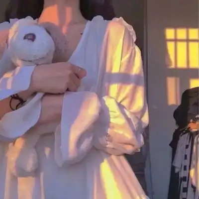 故事的开头是一瓶冰镇汽水那是女生头像我要个性网