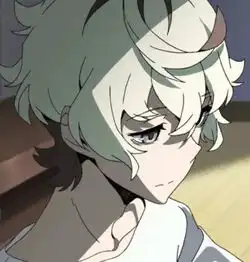 冷酷系动漫男生头像幸好你给的失望够多,离开也算值得