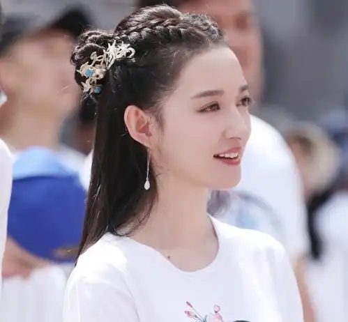又一大ip甜宠剧开机,男女主颜值太高,只看海报就觉得很般配