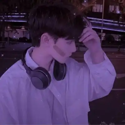 今天给大家推荐一些优质男生头像