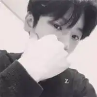 qq头像男生伤感高清黑色系黑色伤感系列的头像男生