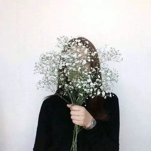 绿色系捧花头像女生头像