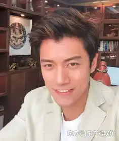 陈乔恩官宣恋情与小9岁男友甜蜜依偎,男方曾被曝花心人品差