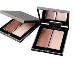 女明星上镜都会用的一个神器,方脸都能变瓜子脸