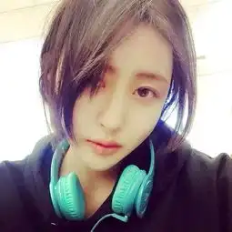 女生头像红色系韩版头像