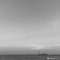 孤独是你我都在经历的,但连在一起就是安心的岛屿影像集