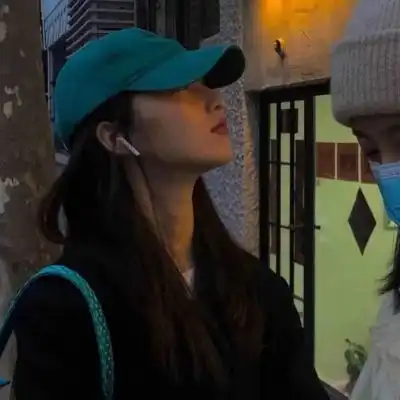 ins真人恩爱情头撞上你的风华正情侣头像我要个性网