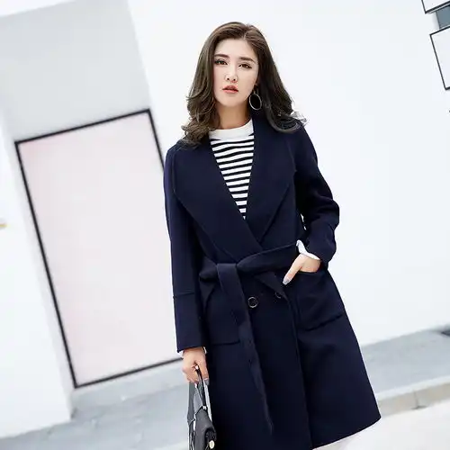 去年超火的大衣,如今只需要一两百就能买一件了,难怪妈买了五件