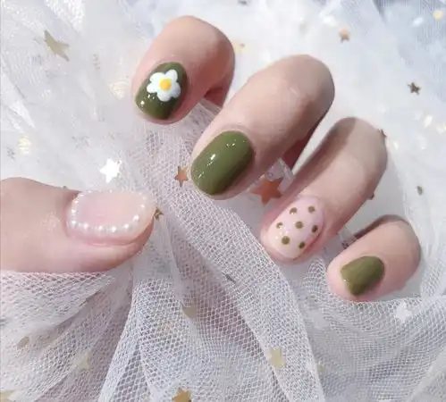 春季浅色美甲盘点各种风格任都有,看你喜欢哪一种